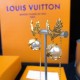 Latest love at first sight earrings 2023SS LOUIS VUITTON Louis Vuitton Latest love at first sight earrings 2023SS LOUIS VUITTON Louis Vuitton